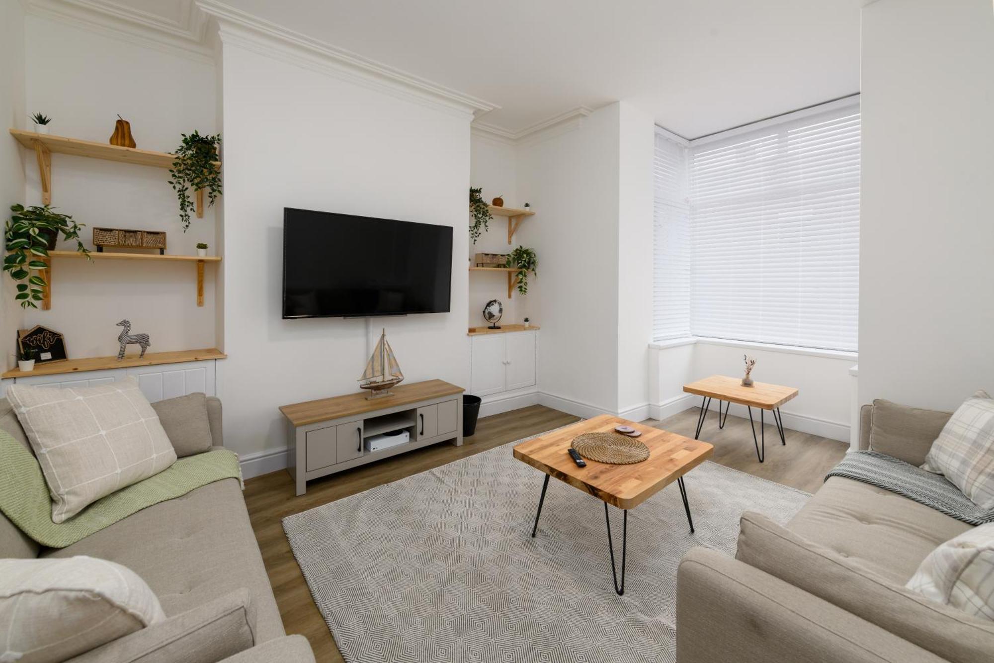 Cosy 3 Bedroom * Swansea